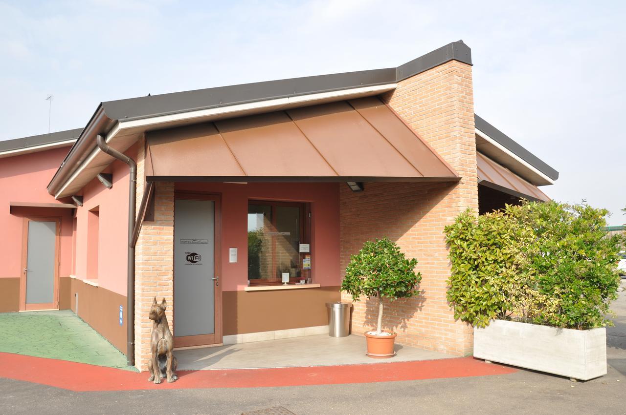 Rimmel Motel Parma Exterior foto